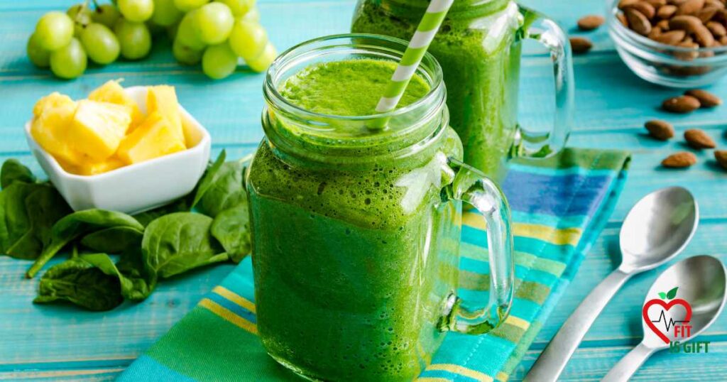 Green Smoothie (100 calories) - How To Make A Healthy 1000 Calorie Breakfast